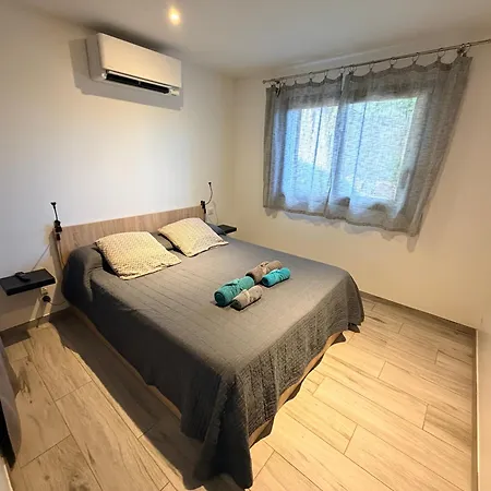 Homestay Chez Fred Et Marie Figari (Corsica)